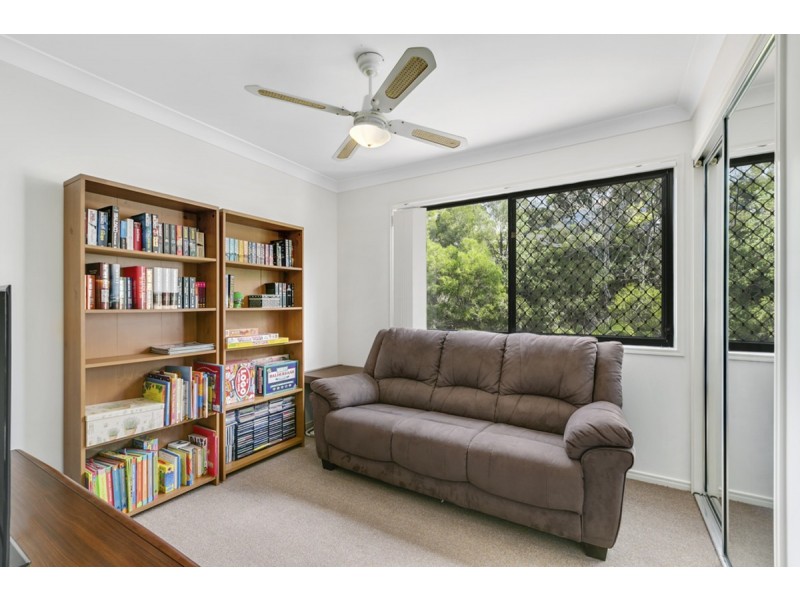 9/13 Hervey Street, Pacific Pines QLD 4211