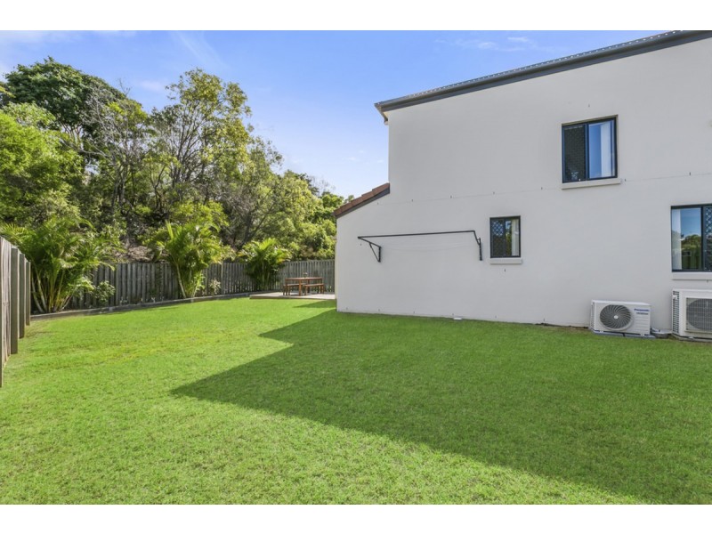 9/13 Hervey Street, Pacific Pines QLD 4211