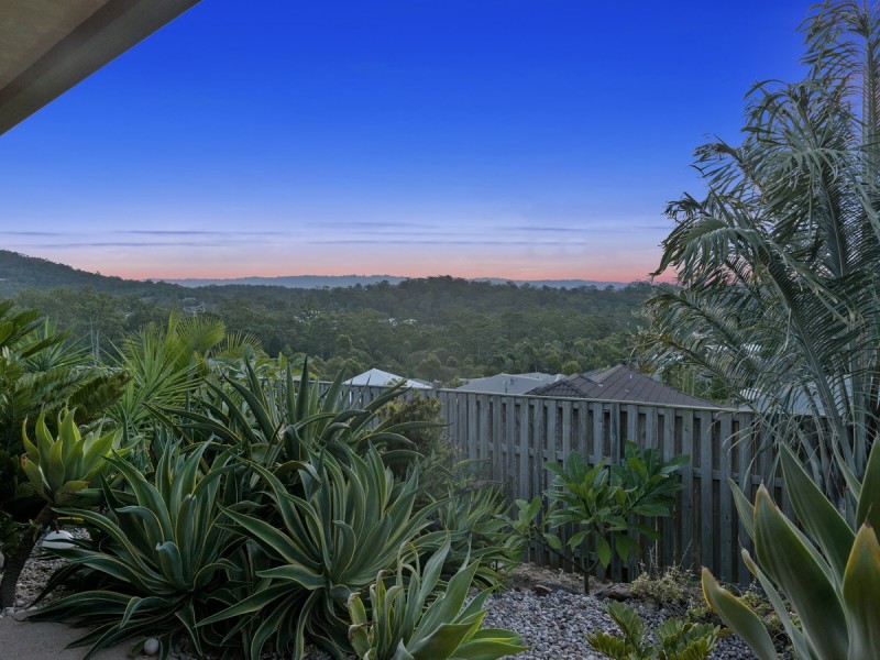 30 Buchanan Circuit, Oxenford QLD 4210