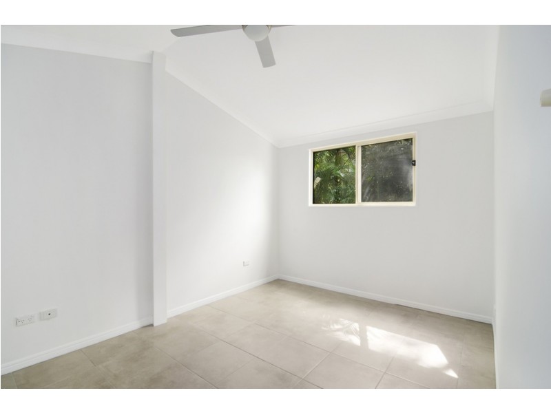 42A Castle Hill Drive South, Gaven QLD 4211