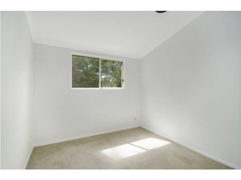 42A Castle Hill Drive South, Gaven QLD 4211