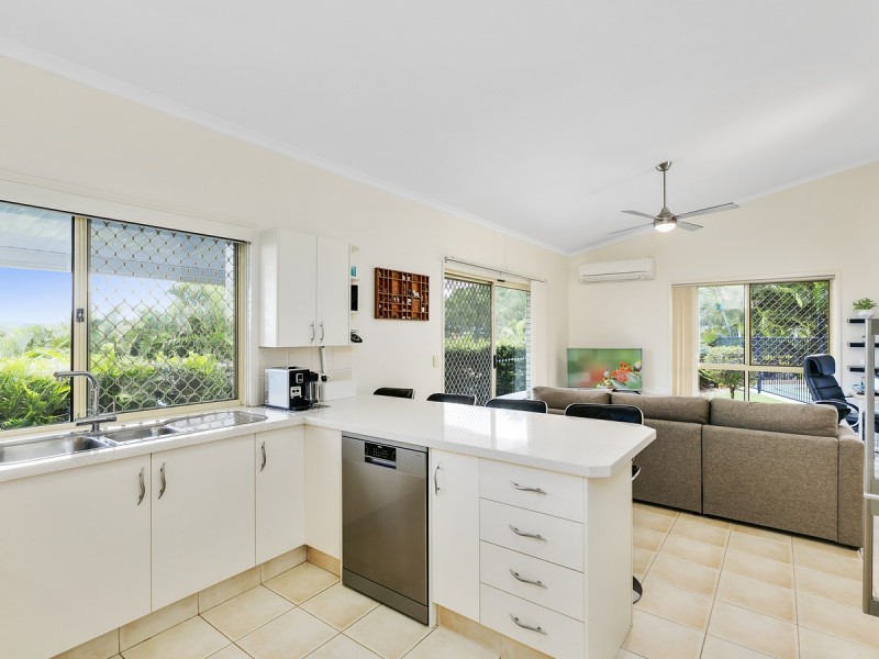 26 Chatham Avenue, Pacific Pines QLD 4211