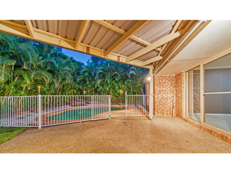 6 Woodbine Court, Parkwood QLD 4214