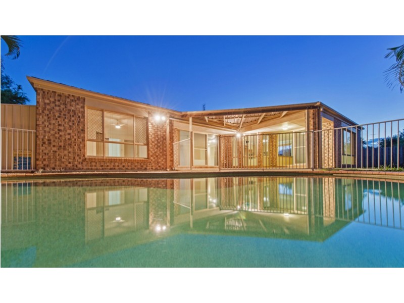 6 Woodbine Court, Parkwood QLD 4214