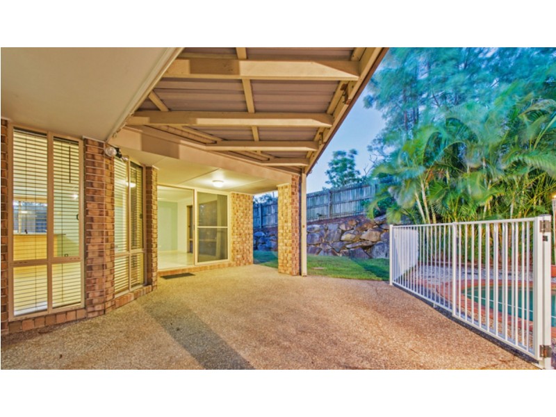 6 Woodbine Court, Parkwood QLD 4214