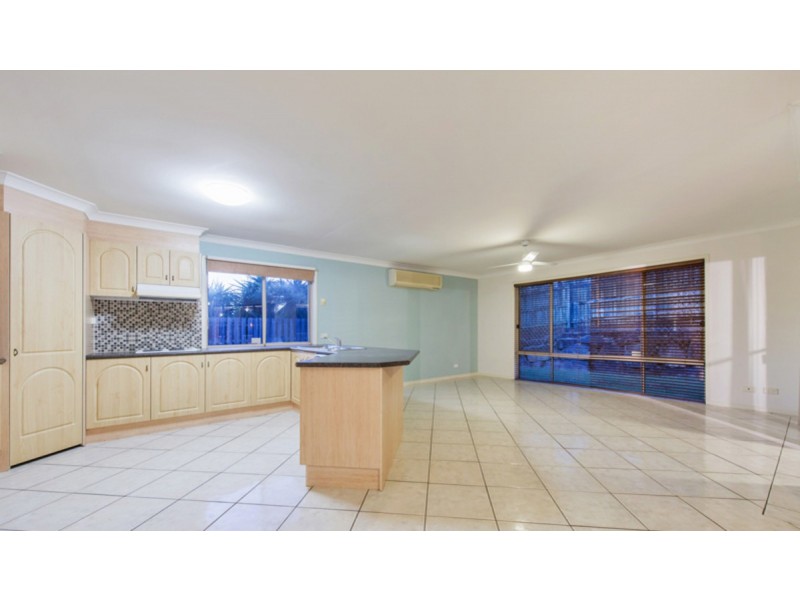 6 Woodbine Court, Parkwood QLD 4214