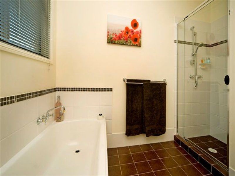 5 Barlee Place, Maudsland QLD 4210