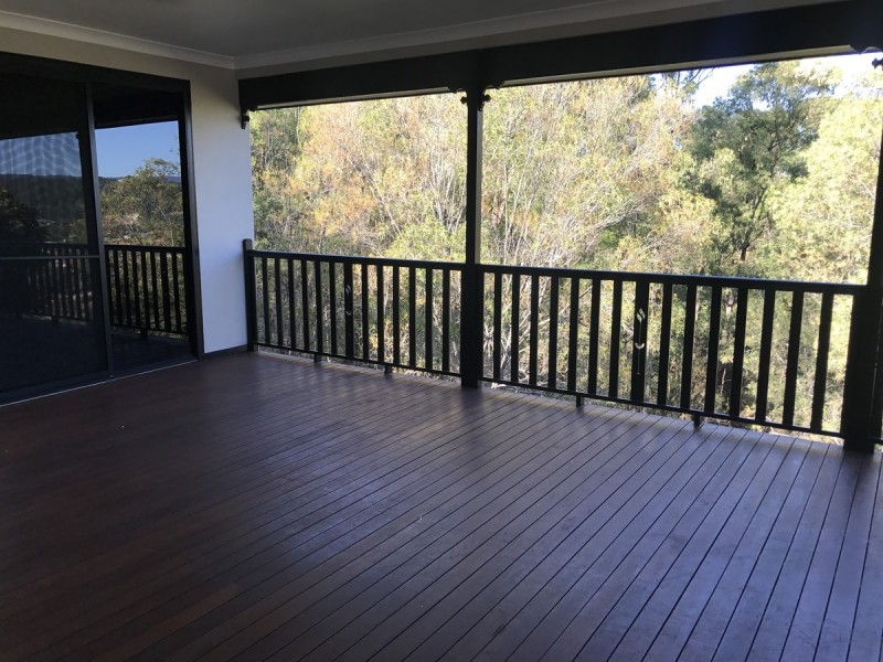 57 Manra Way, Pacific Pines QLD 4211