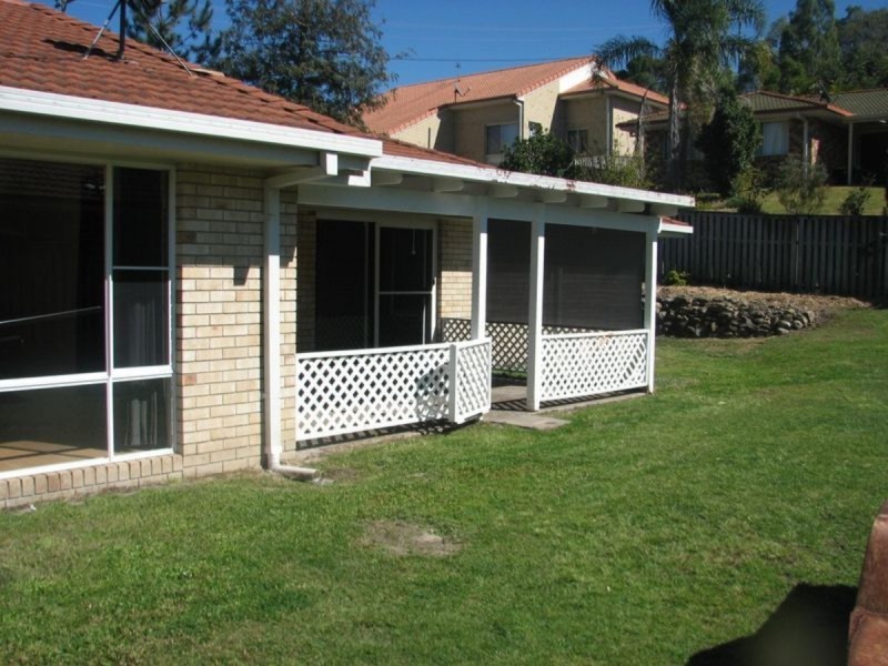 117 Pacific Pines Boulevard, Pacific Pines QLD 4211