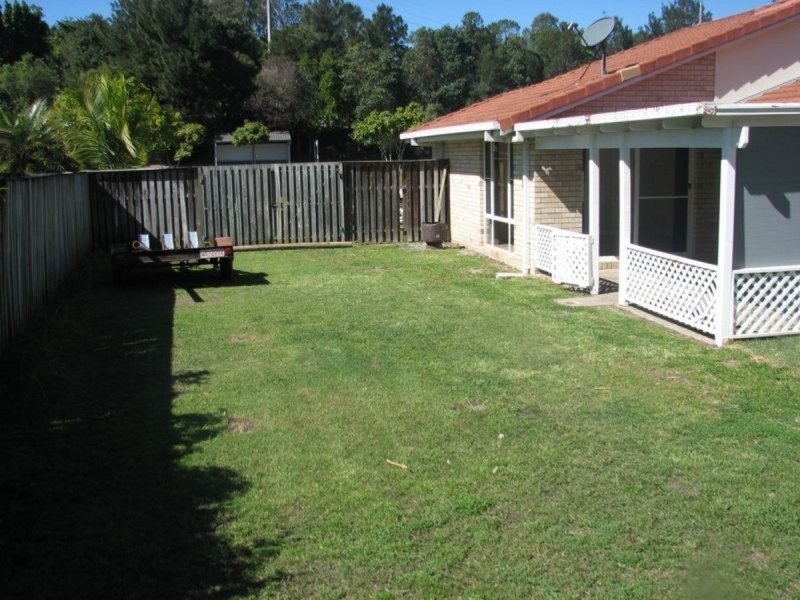 117 Pacific Pines Boulevard, Pacific Pines QLD 4211