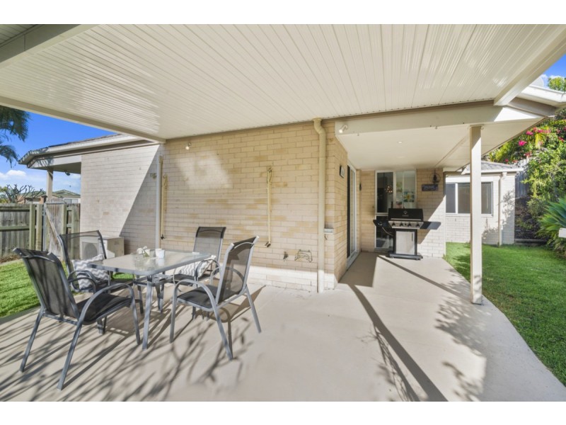 37 Bards Court, Nerang QLD 4211