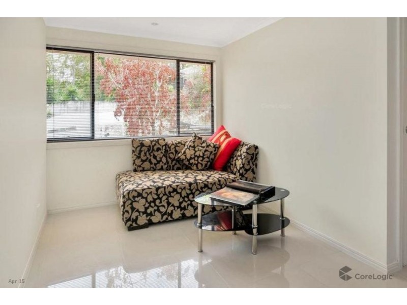 32 Forrest Avenue, Molendinar QLD 4214