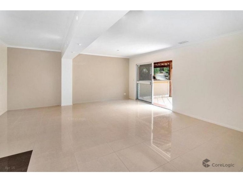 32 Forrest Avenue, Molendinar QLD 4214