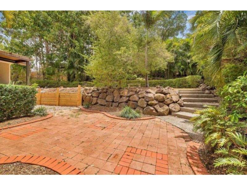 32 Forrest Avenue, Molendinar QLD 4214