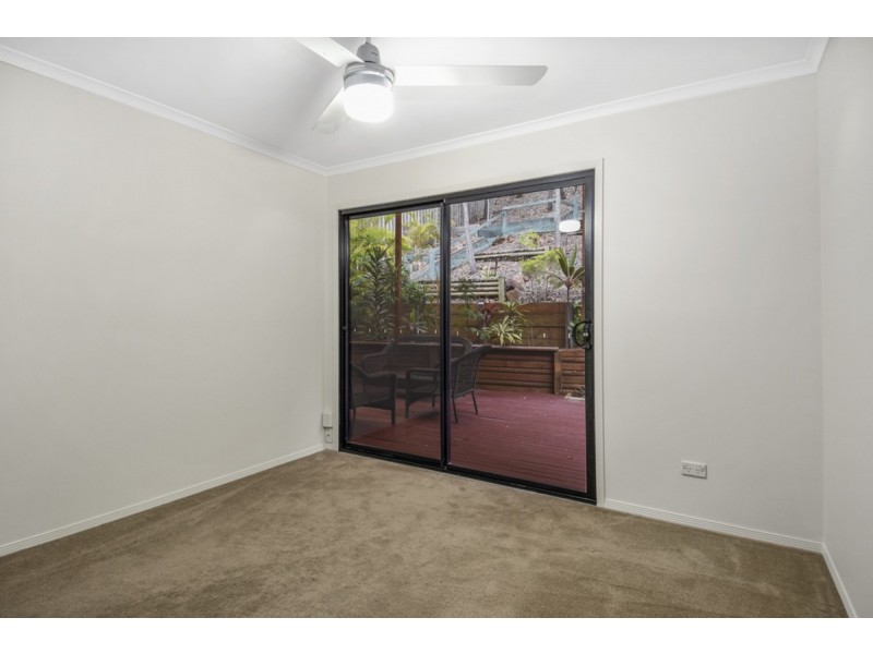 13 Bellona Court, Pacific Pines QLD 4211