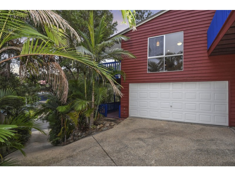 13 Bellona Court, Pacific Pines QLD 4211
