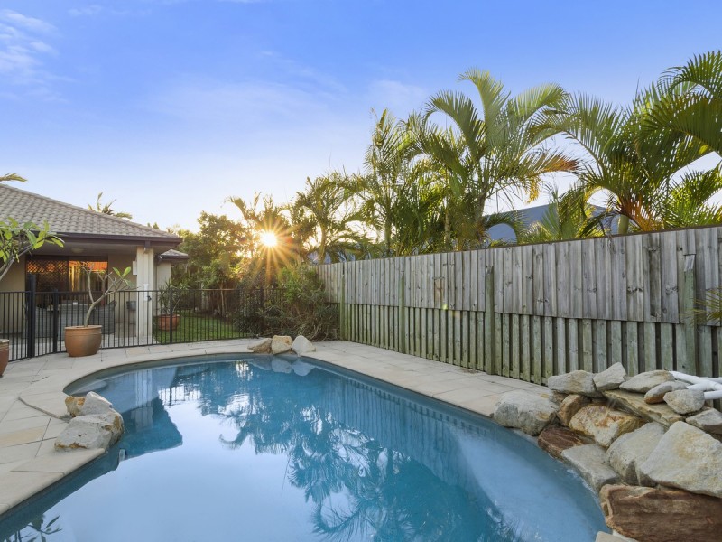 72 Regatta Avenue, Oxenford QLD 4210