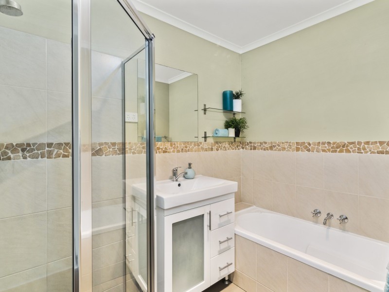 2/3 Tannock Street, Ashmore QLD 4214