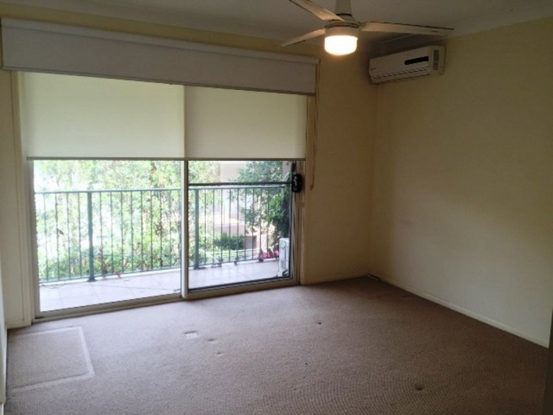 13/1-3 Carnarvon Court, Oxenford QLD 4210