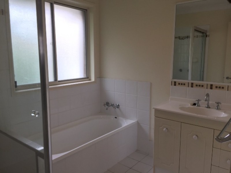 13/1-3 Carnarvon Court, Oxenford QLD 4210