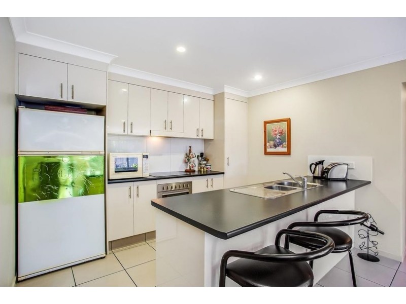 1/1 Orara Street, Pacific Pines QLD 4211