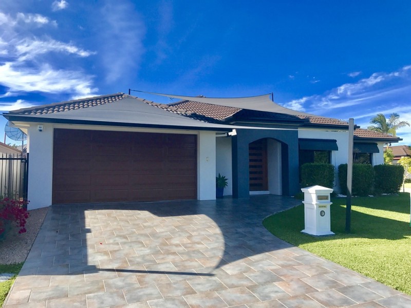 6 Essen Place, Oxenford QLD 4210