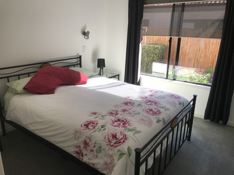 6 Essen Place, Oxenford QLD 4210