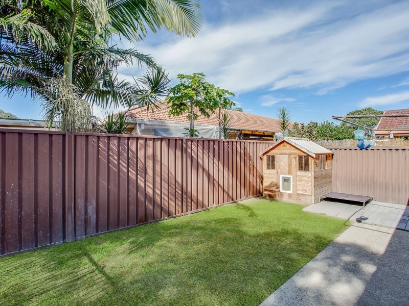 2/57 Darnel Street, Elanora QLD 4221