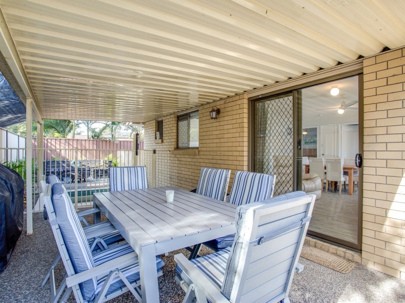 2/57 Darnel Street, Elanora QLD 4221