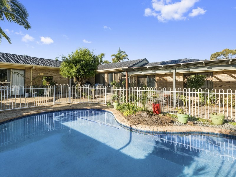 3 Kel Nagle Court, Parkwood QLD 4214