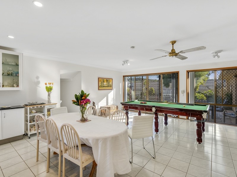 3 Kel Nagle Court, Parkwood QLD 4214