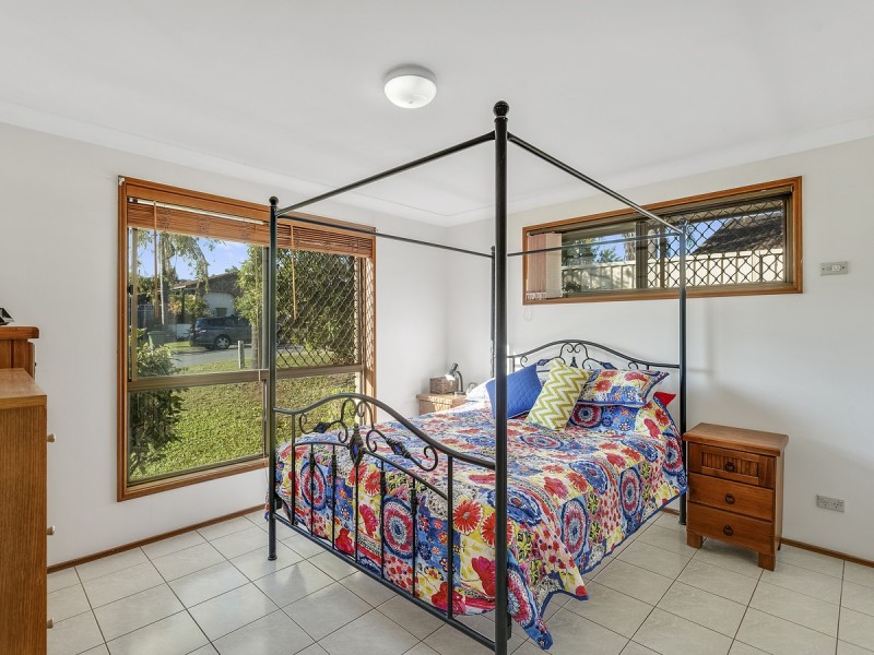 3 Kel Nagle Court, Parkwood QLD 4214