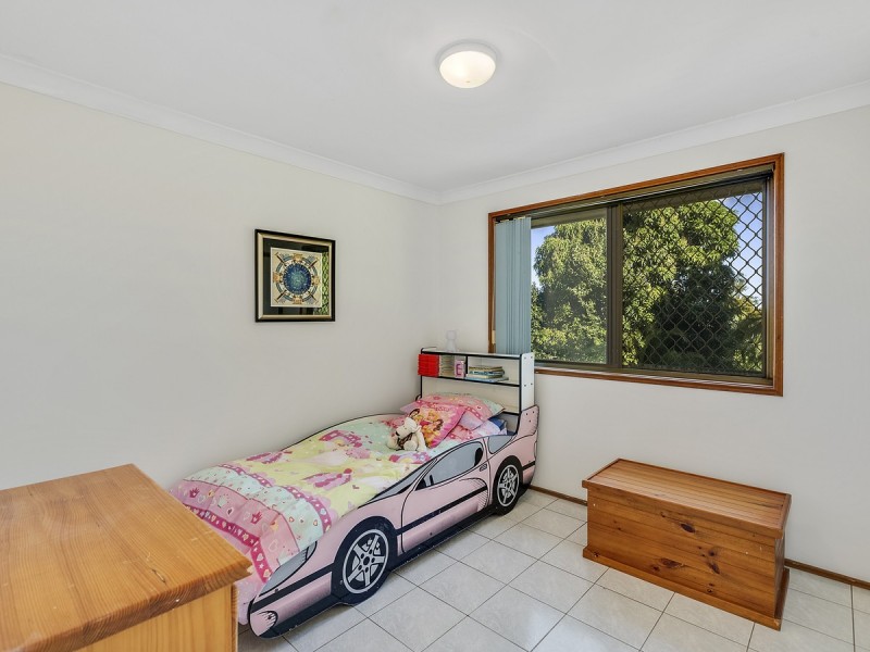 3 Kel Nagle Court, Parkwood QLD 4214