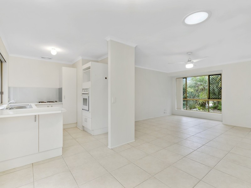 3/3 Eucalyptus Court, Oxenford QLD 4210