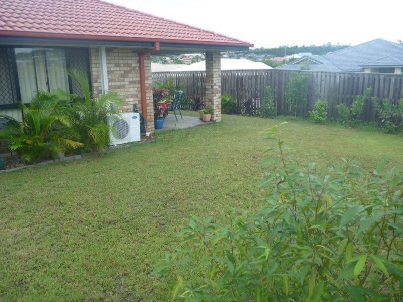 7 Witheren Circuit, Pacific Pines QLD 4211