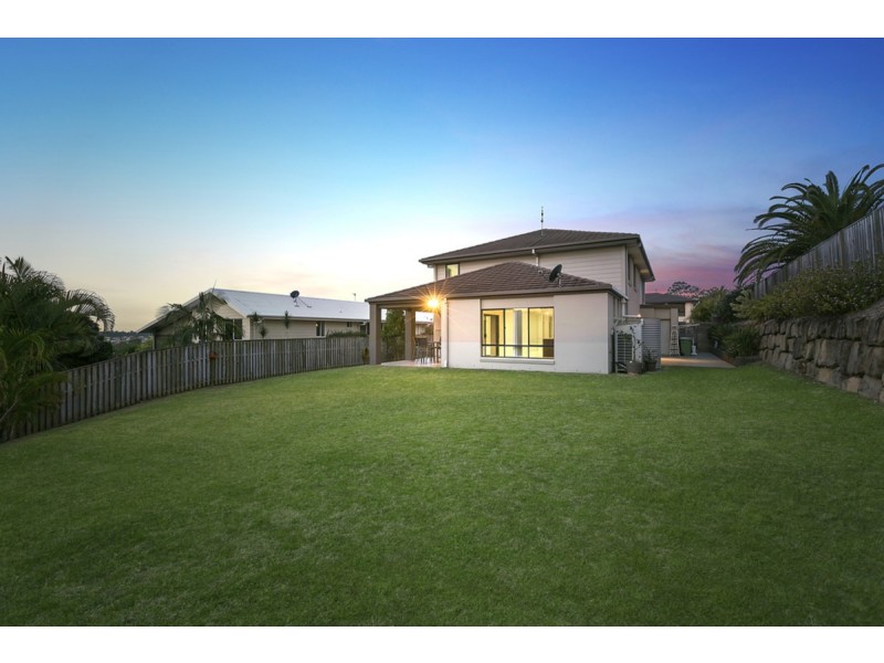 26 Mcauley Parade, Pacific Pines QLD 4211