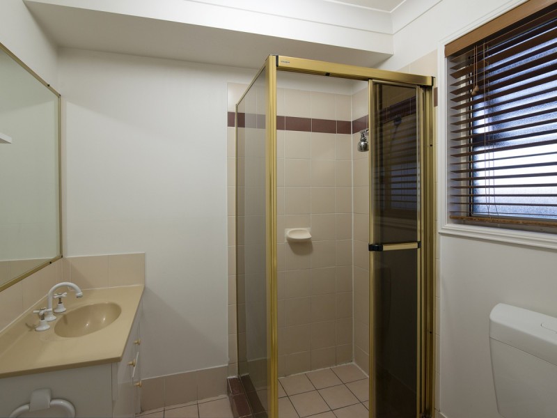 33 Crestridge Crescent, Oxenford QLD 4210