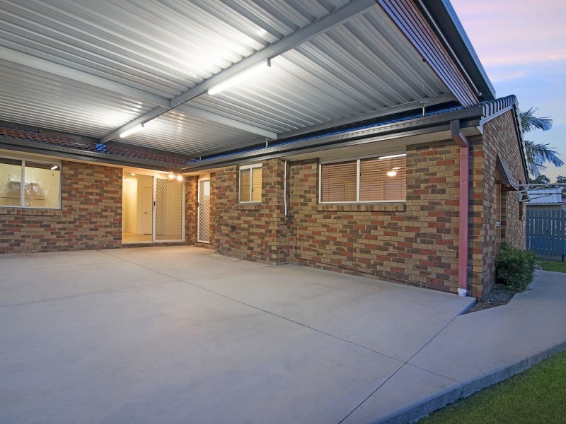 33 Crestridge Crescent, Oxenford QLD 4210