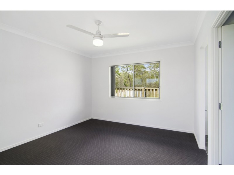 18 Angahook Crescent, Upper Coomera QLD 4209