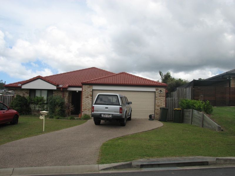 7 Witheren Circuit, Pacific Pines QLD 4211