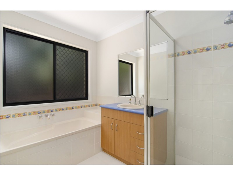 35 Brissendon Street, Maudsland QLD 4210