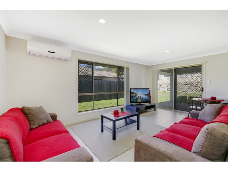 26 Bellinger Key, Pacific Pines QLD 4211