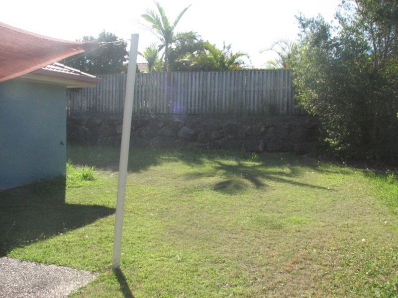 30 Molokai Crescent, Pacific Pines QLD 4211