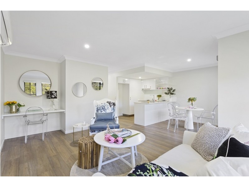 1 Terence Drive, Oxenford QLD 4210