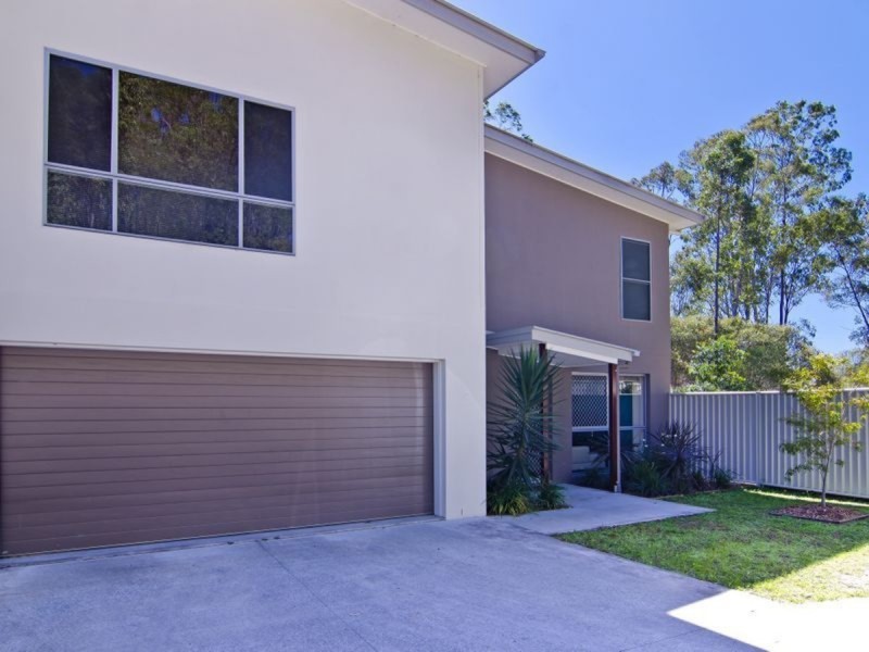 3/1 Aspect Place, Pacific Pines QLD 4211