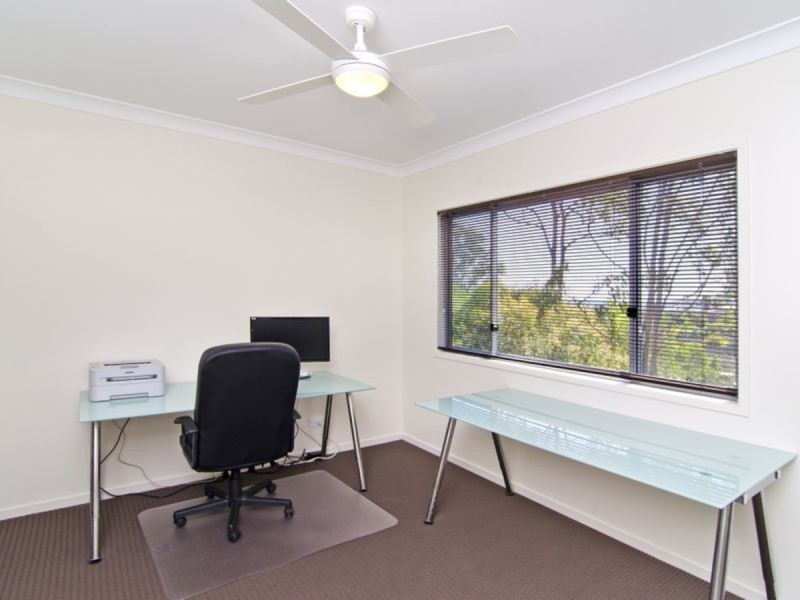 3/1 Aspect Place, Pacific Pines QLD 4211