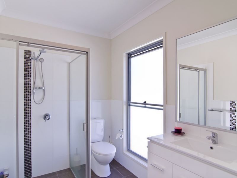 3/1 Aspect Place, Pacific Pines QLD 4211