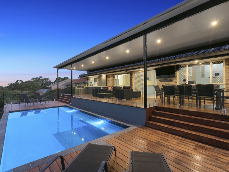 18 Bonin Close, Pacific Pines QLD 4211