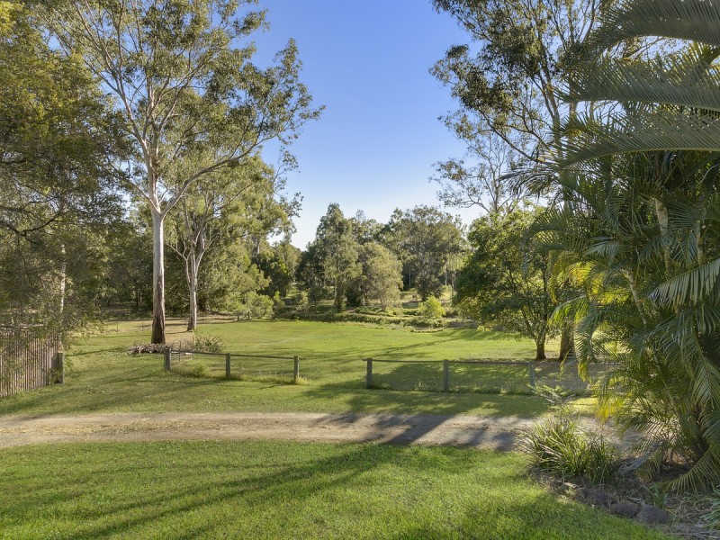 148 Kilmore Drive, Tamborine QLD 4270