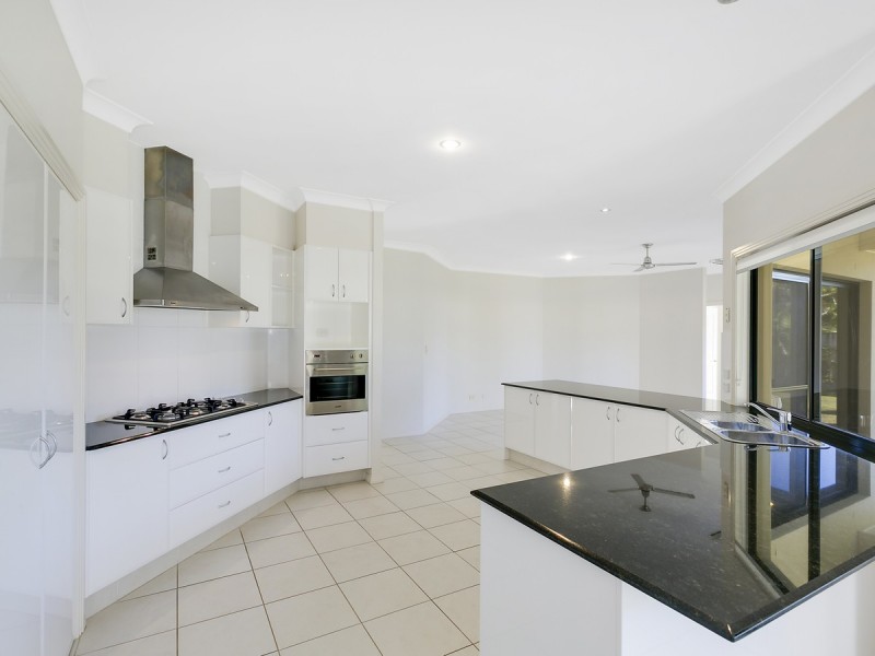 3 Ceil Circuit, Coomera Waters QLD 4209